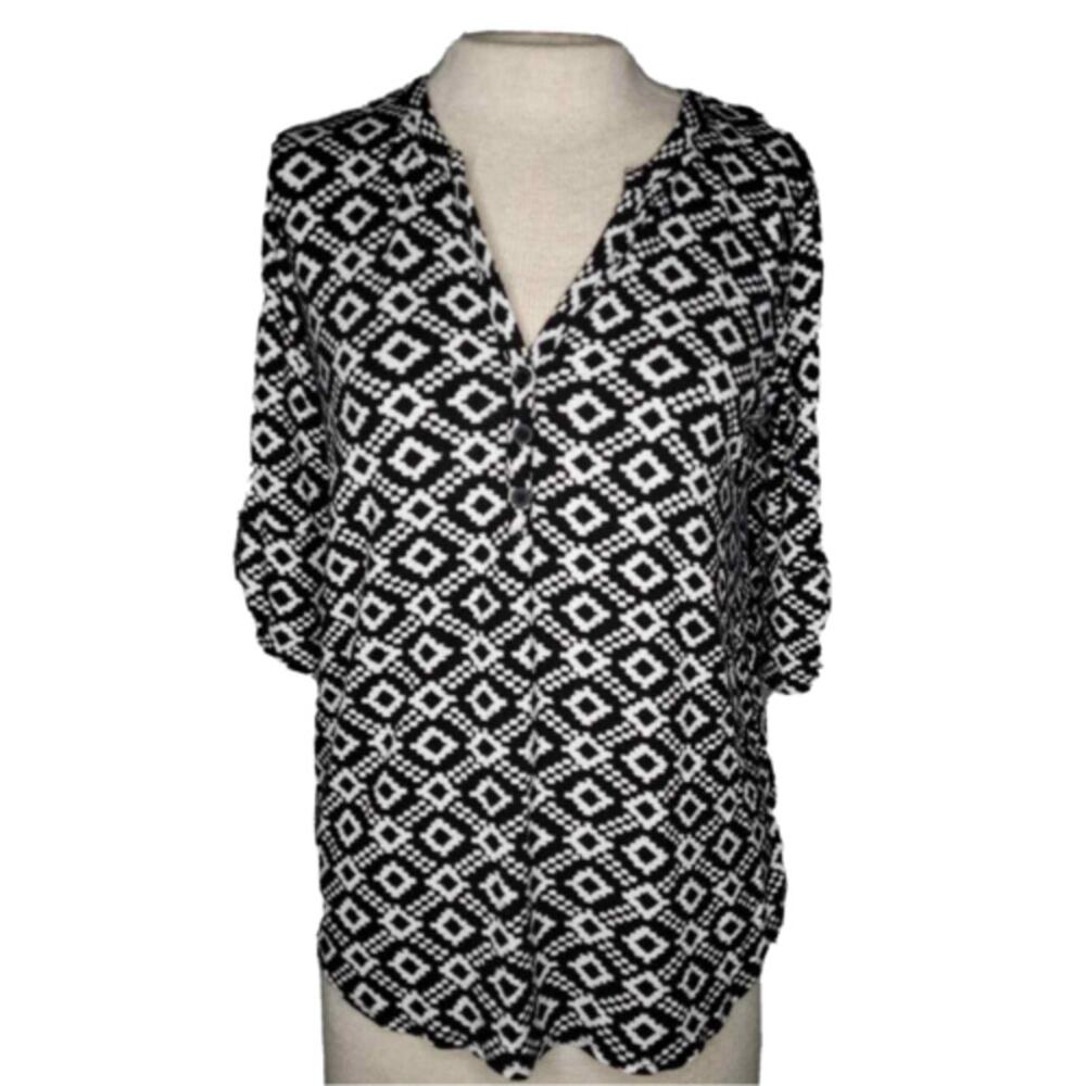 Market and Spruce Black and White Top Size Medium